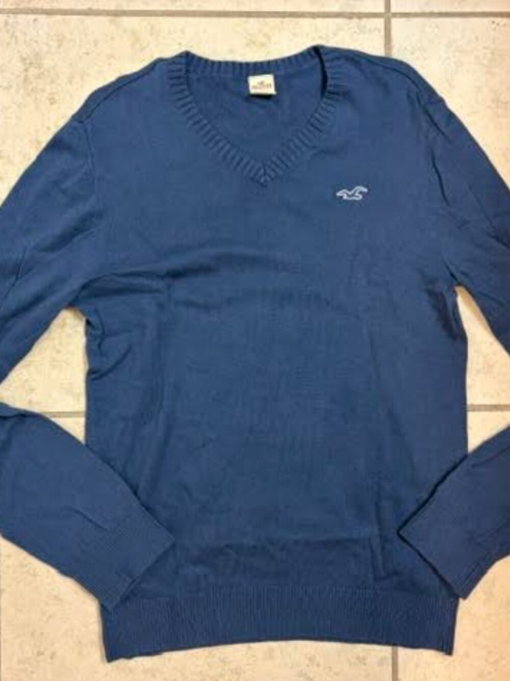 HOLLISTER Men's Huntington Beach V Neck Sweater Medium Blue Knit NEW NWOT